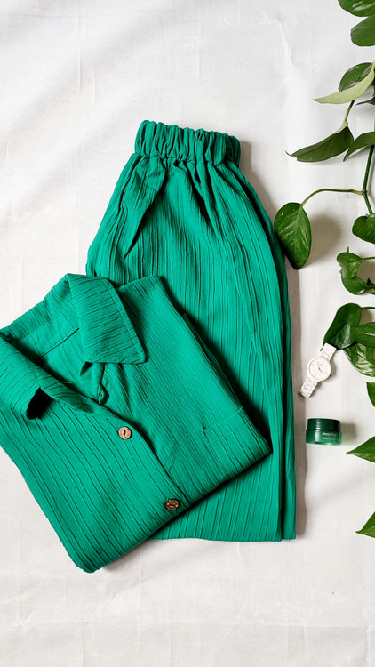 خرید مانتو و شلوار سبز