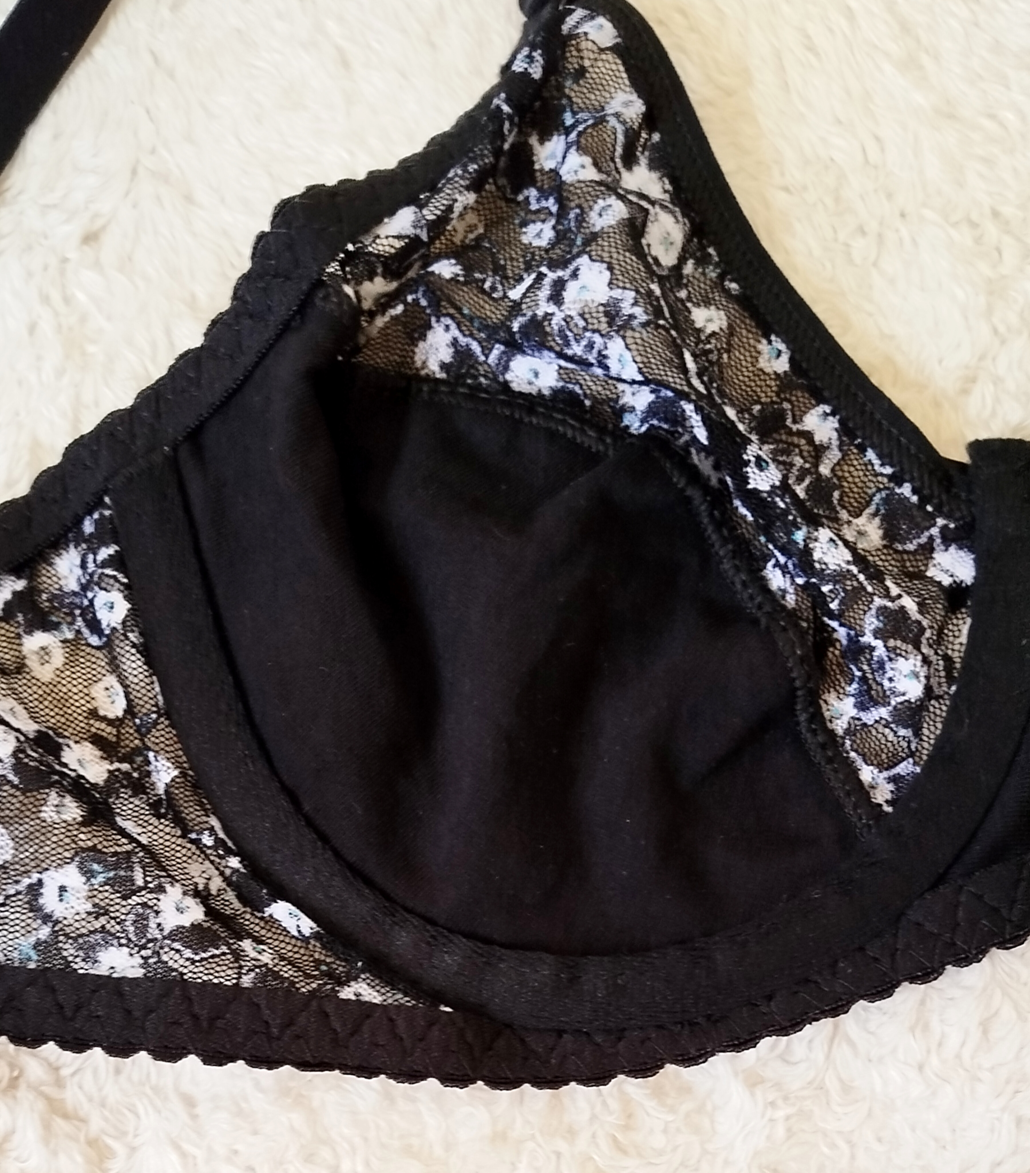 Woman's bra
