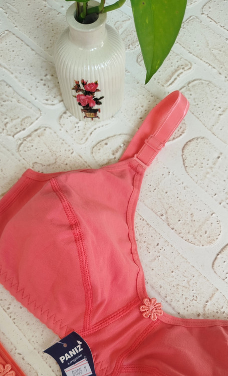 قیمت شورت و سوتین نخی