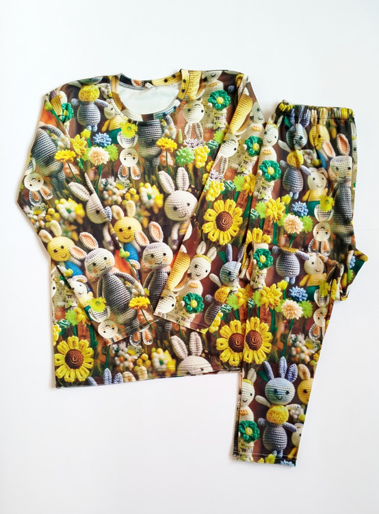 بلوز و شلوار مخمل سه بعدی